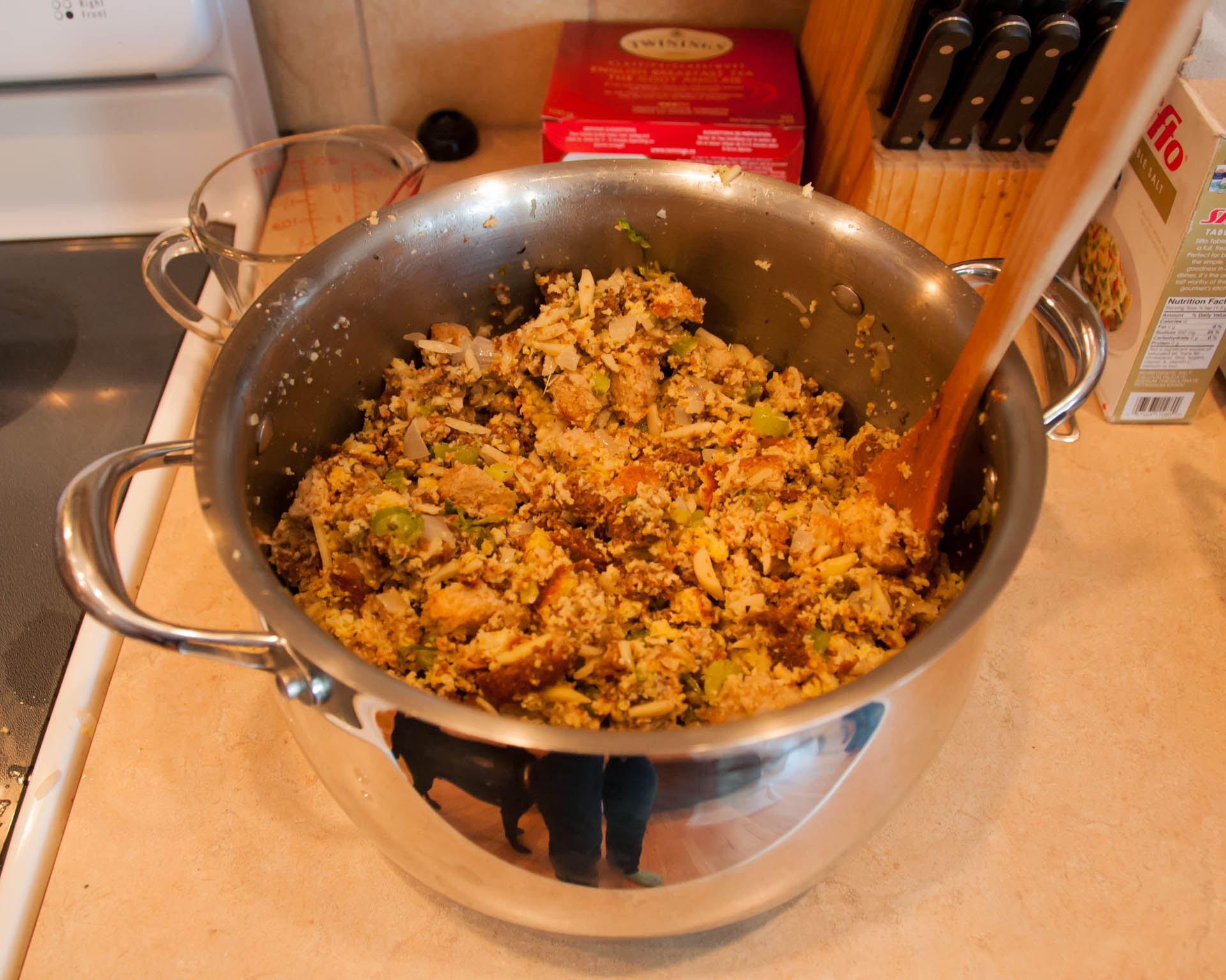 Stuffing in pot